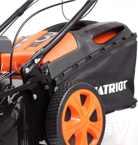 Изображение товара Газонокосилка бензиновая PATRIOT PT 47 LS (512109014)