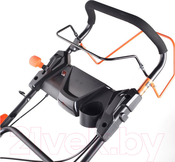 Изображение товара Газонокосилка бензиновая PATRIOT PT 52 LS (512109024)