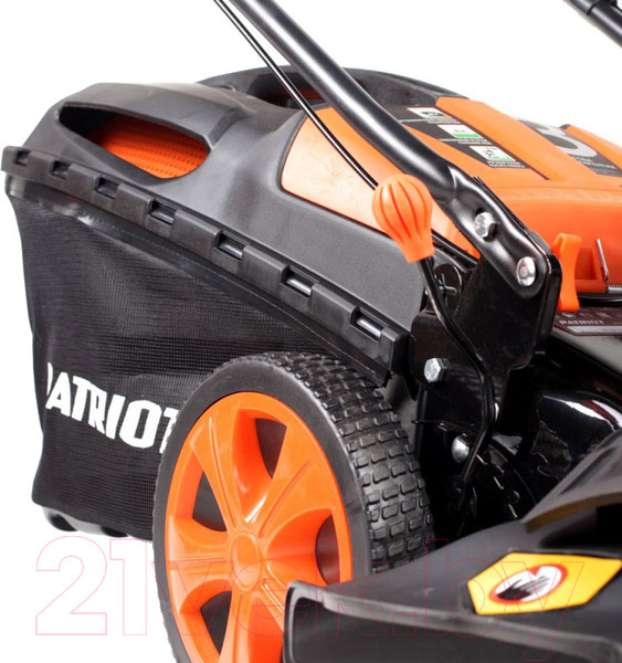 Изображение товара Газонокосилка бензиновая PATRIOT PT 52 LS (512109024)