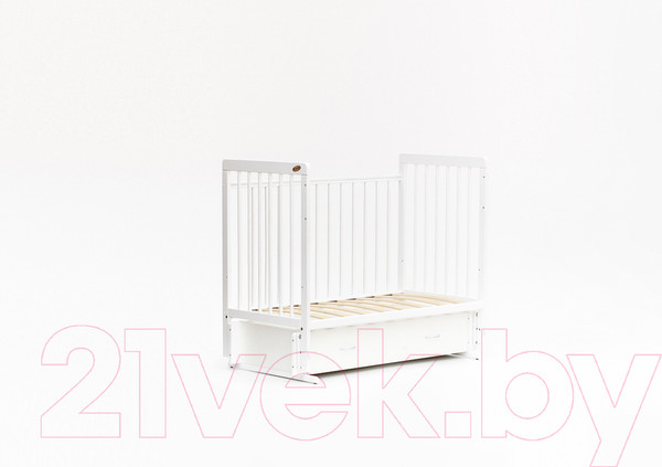 Изображение товара Детская кроватка Bambini Euro Style М / 01.10.04 (белый)