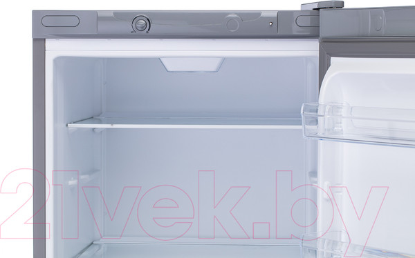 Изображение товара Холодильник с морозильником Indesit DS 4200 SB