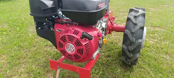 Изображение товара Мотоблок бензиновый МТЗ Беларус-09Н-02 012 WM двигатель Wiema 13л.с. (шины 6Lx12)