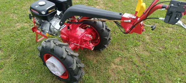 Изображение товара Мотоблок бензиновый МТЗ Беларус-09Н-02 012 WM двигатель Wiema 13л.с. (шины 6Lx12)