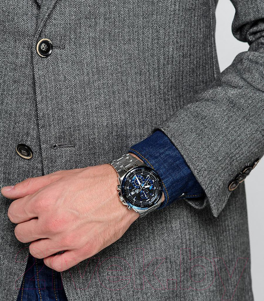 Изображение товара Часы наручные мужские Casio EFR-539D-1A2