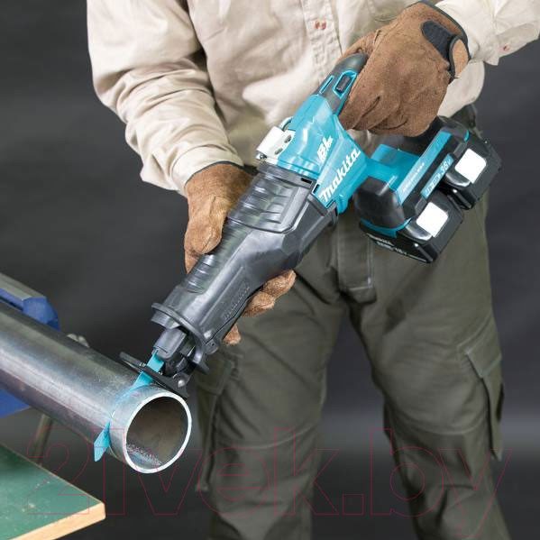 Изображение товара Профессиональная сабельная пила Makita DJR360Z