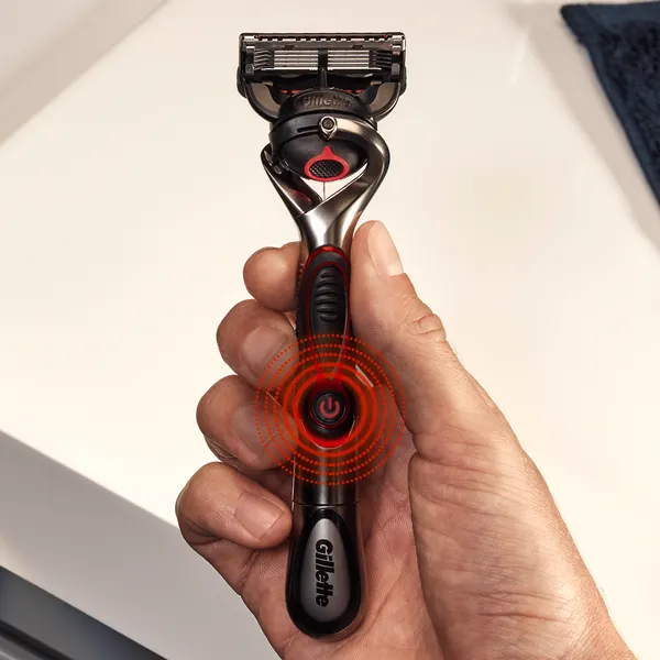 Изображение товара Бритвенный станок Gillette Fusion Power ProGlide Red (+ 1 кассета)