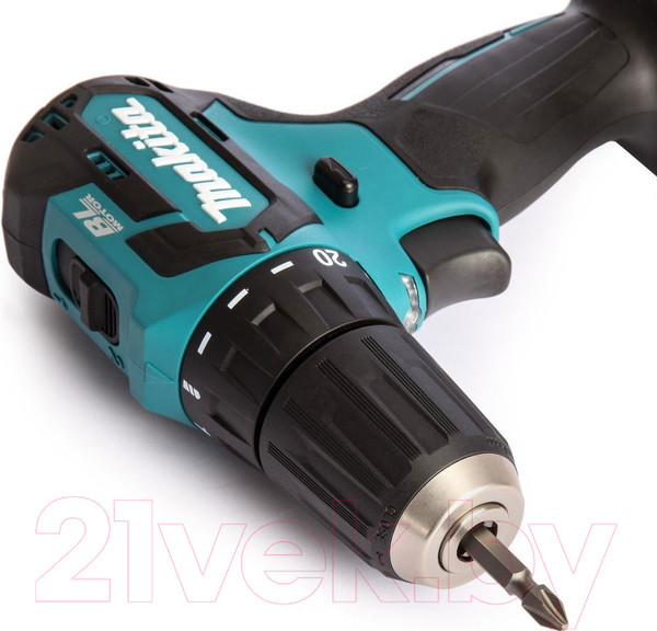 Изображение товара Профессиональная дрель-шуруповерт Makita DF332DZ