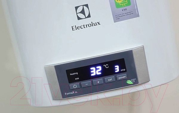 Изображение товара Накопительный водонагреватель Electrolux EWH 30 Formax DL