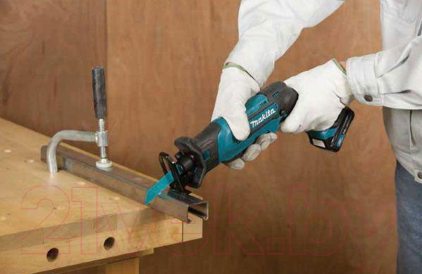 Изображение товара Профессиональная сабельная пила Makita JR105DZ