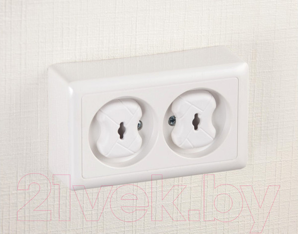 Изображение товара Набор заглушек для розеток Roxy-Kids RSG-002G (8шт, белый)