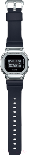 Изображение товара Часы наручные мужские Casio GM-5600-1ER