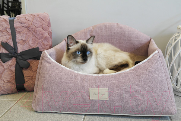 Изображение товара Лежанка для животных AntePrima Bergamo / BERROS03 (розовый)