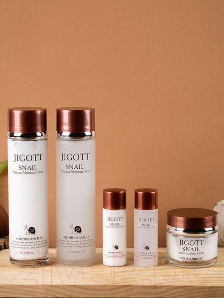 Изображение товара Набор косметики для лица Jigott С муцином улитки