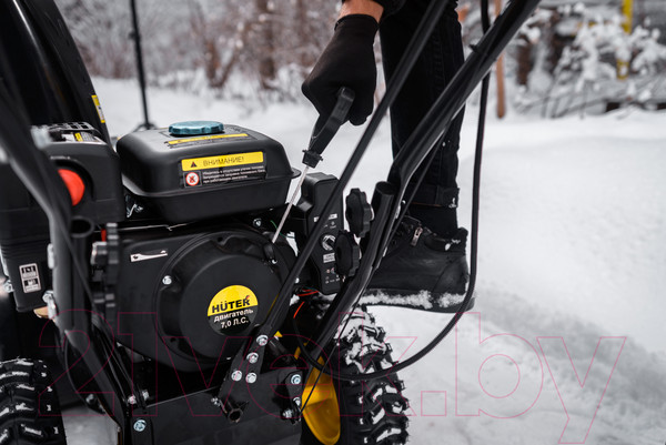 Изображение товара Снегоуборщик бензиновый Huter SGC 4000E (70/7/14)