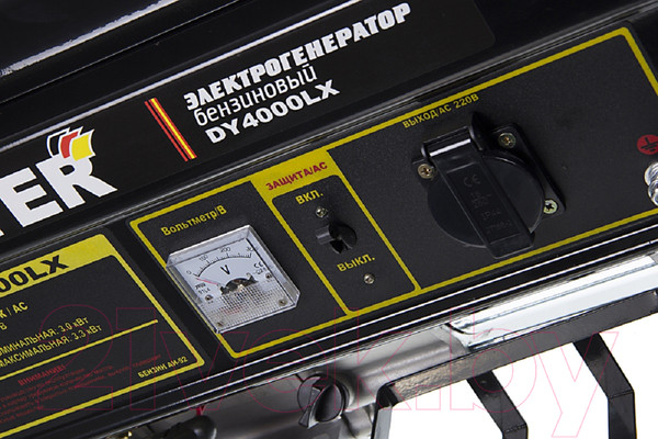 Изображение товара Бензиновый генератор Huter DY4000LX (64/1/22)