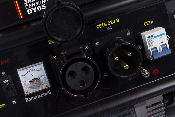 Изображение товара Бензиновый генератор Huter DY6500LXA (64/1/27)