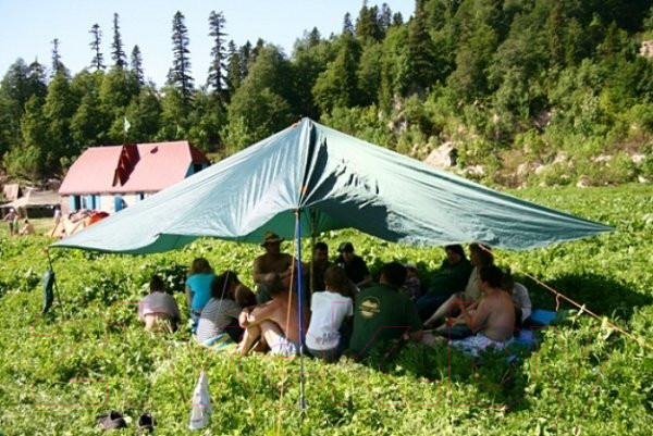 Изображение товара Тент Alexika Awning / 9180.4401 (зеленый)