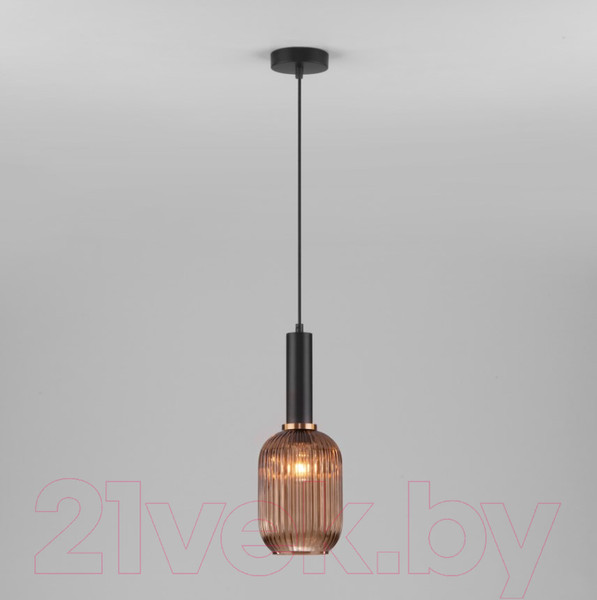 Изображение товара Потолочный светильник Евросвет Bravo 50181/1 (янтарь)