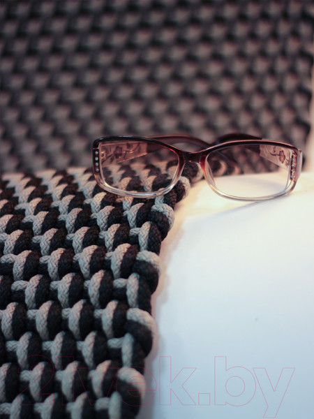 Изображение товара Ковер Indo Rugs Uni 100 (140x200, белый/черный)