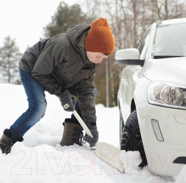 Изображение товара Лопата для уборки снега Fiskars 1019347