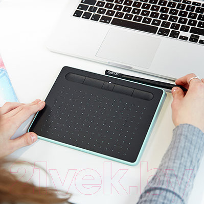 Изображение товара Графический планшет Wacom Intuos S Bluetooth Pistachio / CTL-4100WLE-N