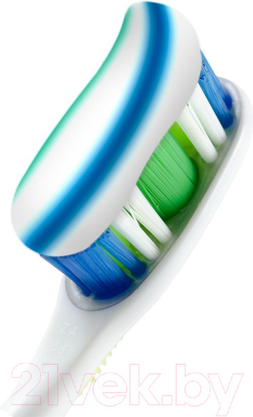 Изображение товара Набор зубных паст Colgate Тройное действие. Натуральная мята (4x100мл)
