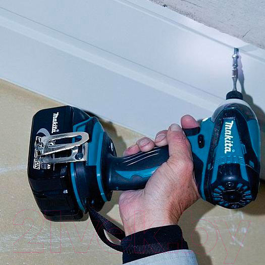 Изображение товара Профессиональный шуруповерт Makita DTD152Z