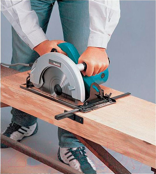 Изображение товара Профессиональная дисковая пила Makita N5900B