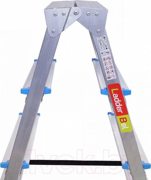 Изображение товара Лестница-стремянка LadderBel STR2-AL-5 (STRD-AL-5)