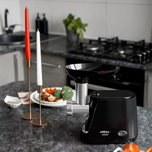Изображение товара Мясорубка электрическая Aresa AR-2104