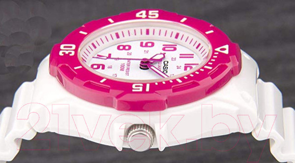 Изображение товара Часы наручные женские Casio LRW-200H-4BVEF