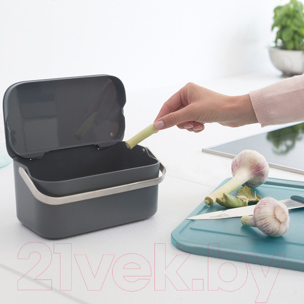 Изображение товара Контейнер для пищевых отходов Brabantia 117541 (темно-серый)