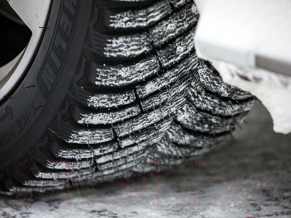 Изображение товара Зимняя шина Michelin X-Ice North 4 275/45R21 110T (шипы)