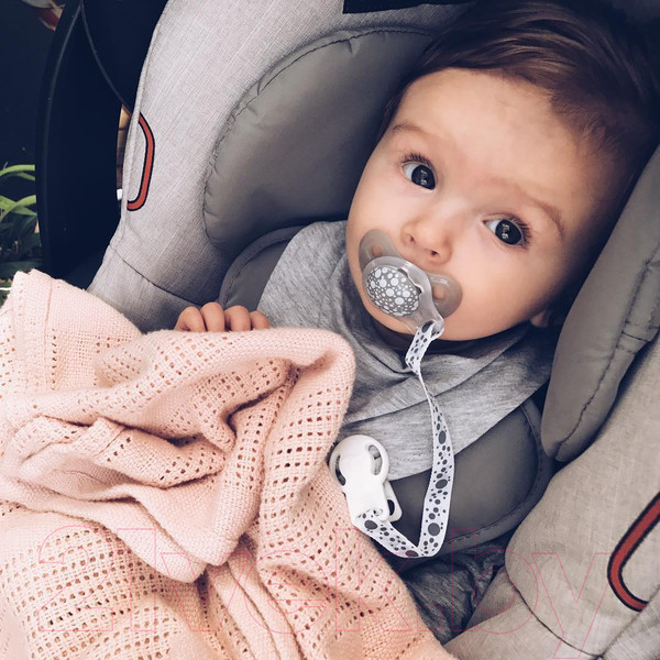 Изображение товара Держатель для пустышки Twistshake 78099 (белый)