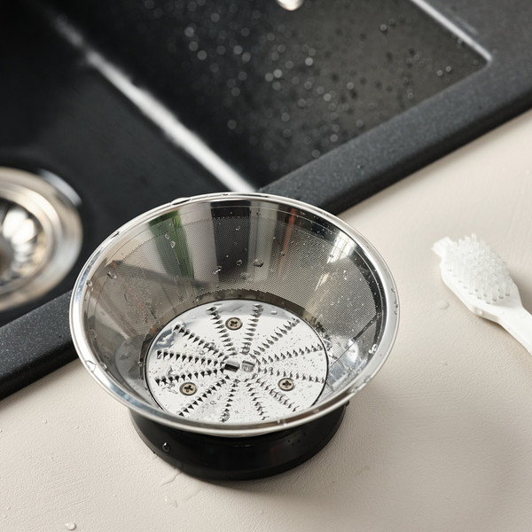 Изображение товара Соковыжималка электрическая Scarlett SC-JE50S49