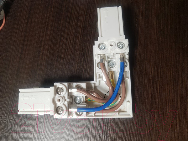 Изображение товара Коннектор для шинопровода Novotech 135050