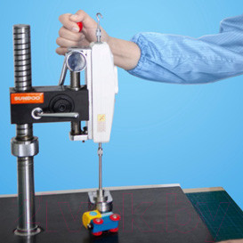 Изображение товара Железная дорога игрушечная Hape Горный погрузчик / E3756-HP