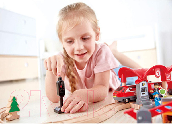 Изображение товара Железная дорога игрушечная Hape Город / E3730-HP