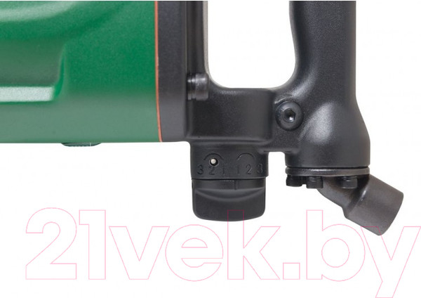 Изображение товара Пневмогайковерт RockForce RF-82586L