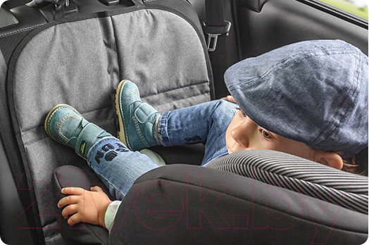 Изображение товара Накидка на автомобильное сиденье Reer TravelKid MaxiProtect / 9086071