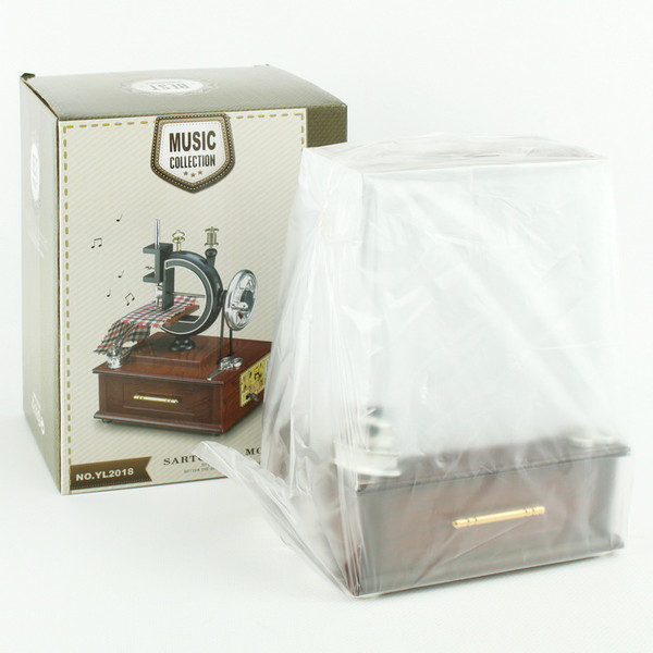 Изображение товара Музыкальная шкатулка Darvish Сувенир Швейная машинка / DV-H-1047