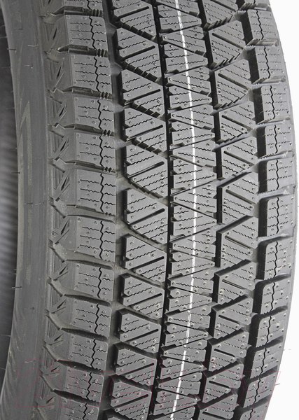 Изображение товара Зимняя шина Bridgestone Blizzak DM-V3 235/60R18 107S