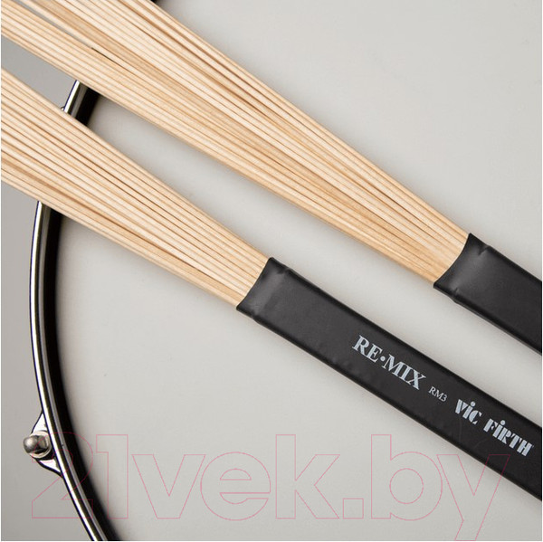 Изображение товара Барабанные щетки Vic Firth RM3