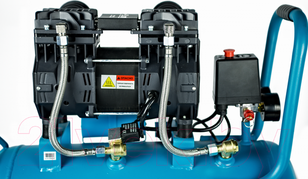 Изображение товара Воздушный компрессор Sturm! AC93224OL