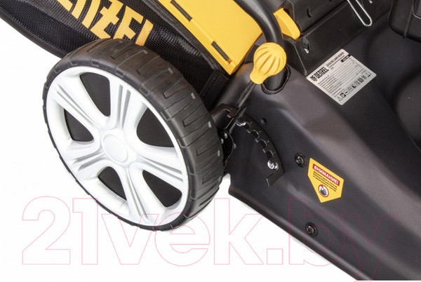 Изображение товара Газонокосилка бензиновая Denzel GLD-460 (58802)