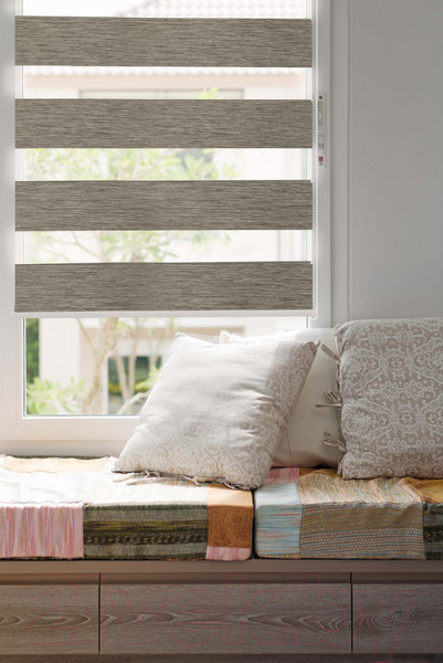 Изображение товара Рулонная штора Delfa Сантайм День Ночь В/О Фаро СРШ-01МК 41104 (68x160, оникс)