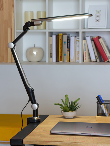 Изображение товара Настольная лампа ArtStyle TL-402CB (черный)