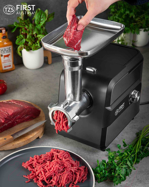 Изображение товара Мясорубка электрическая FIRST Austria FA-5143-3