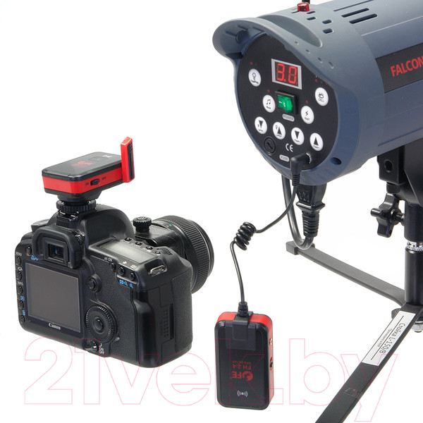 Изображение товара Синхронизатор для вспышки Falcon Eyes FlashHunter 2.4 RFS-DC16R / 23855