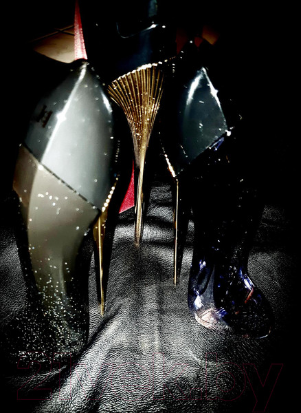 Изображение товара Парфюмерная вода Carolina Herrera Good Girl Supreme for Women (50мл)